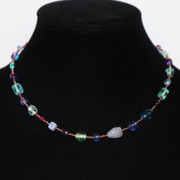 Vintagejelyfish Jewelry - Beautiful NWOT Rose gold, purple and blue glass beaded necklace 17"